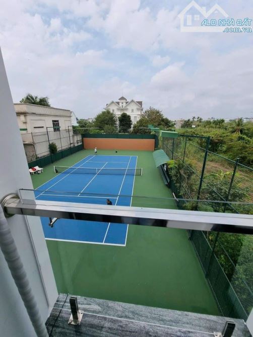 bán biệt thự 2 lầu mới đường Nguyễn Hữu Cầu Cồn Khương có sân tennis hồ bơi tdt 1304m2 - 4