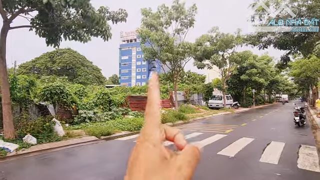 Bán lô đất lớn hiếm có mặt tiền đường Nguyễn Thị Minh Khai, phường 8, thành phố Vũng Tàu - 1