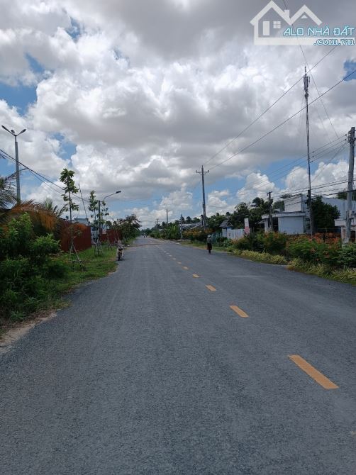 Cần bán đất mặt tiền đường Bùi Hữu Nghĩa thuộc xã long Đức TP Trà Vinh
