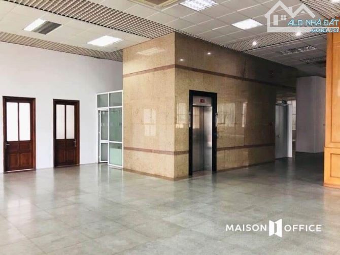 Mặt Phố Mã Mây 400m2 – Mặt tiền 10m – 7 Tầng – 200 tỷ . - 1