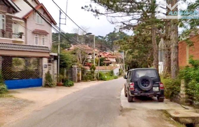 Lô đất biệt thự 201m2 đường Trịnh Hoài Đức, P11, Đà Lạt 6.5 tỷ