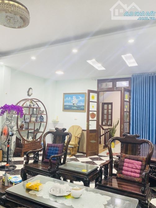 Tôi Cần Bán Gấp Nhà 2 Tầng Mặt Ngõ Ô Tô Bằng Liệt Hoàng Mai 80m2 MT 6m. - 1