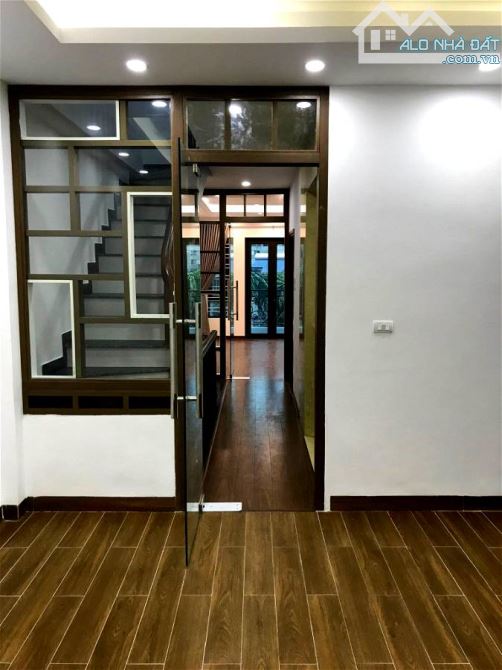 Giảm 1 tỷ. Chủ cần bán gấp nhà P. Nghĩa Tân 55m2, 6T, gara ô tô, thang máy - 4