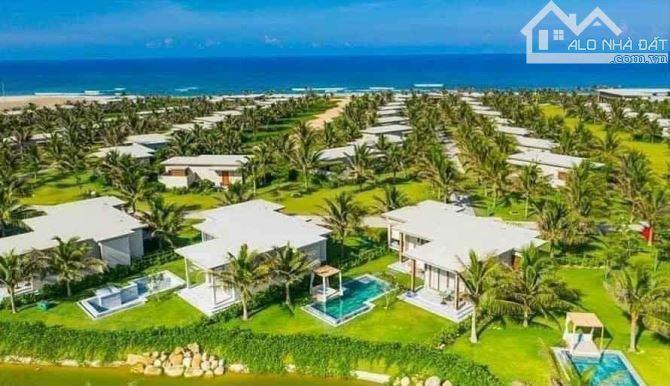 Bán căn biệt thự 2D-DP12, ngay sát biển dự án The Ocean Villas Quy Nhơn,3 ngủ, 312m2, giá - 6