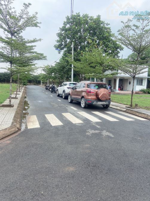 Bán ngay lô đất sổ riêng giá rẻ, gần trạm thu phí Bửu Long