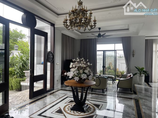 Cần bán gấp biệt thự siêu sang tại KDC Phú Nhuận, phường Phước Long B, Quận 9 (TP Thủ Đức) - 1
