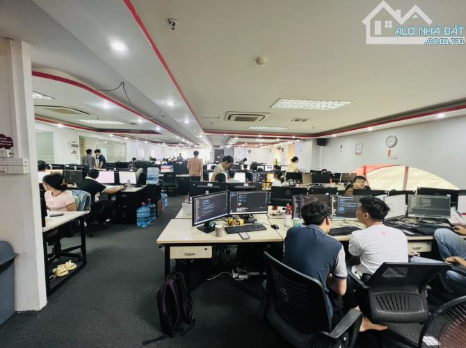 Cho thuê VP tòa Sakura Tower - Vũ Trọng Phụng cắt nhỏ từ 200m2; full nội thất; 200k/1m - 3