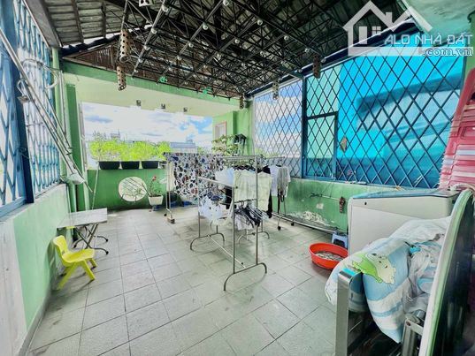 Thang máy, HXT, đường Phan Đình Phùng, Tân Phú, 80m2, 4 tầng, 4m x 20m, 4PN chỉ 9 tỷ 3. - 3