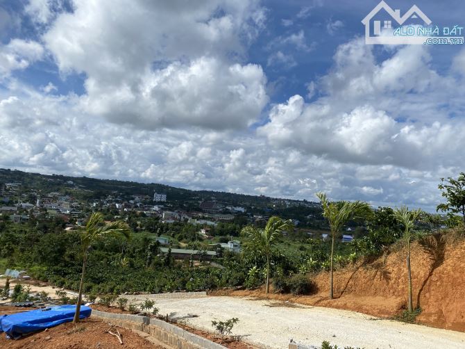Bán đất nghỉ dưỡng view đẹp thành phố Bảo Lộc diện tích 2.723m²