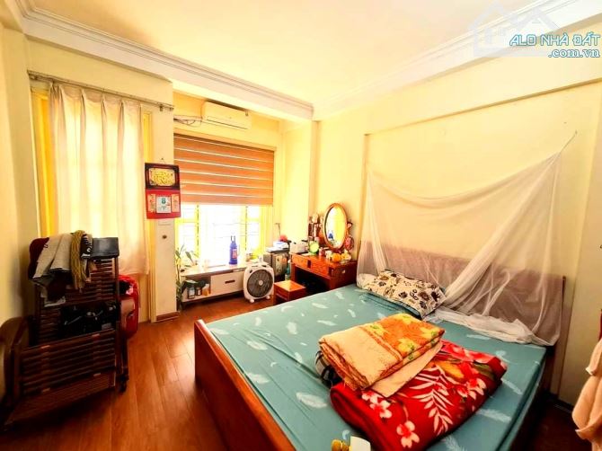 BÁN NHÀ MỚI 52M x 4 TẦNG - Ở LUÔN - 2 MẶT NGÕ - Ô TÔ 10M - BÃI GỬI Ô TÔ SÁT NHÀ - 2