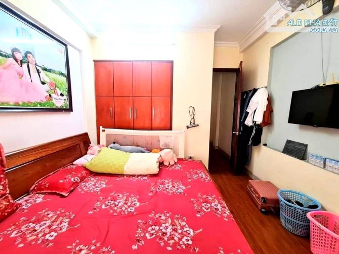 BÁN NHÀ MỚI 52M x 4 TẦNG - Ở LUÔN - 2 MẶT NGÕ - Ô TÔ 10M - BÃI GỬI Ô TÔ SÁT NHÀ - 3