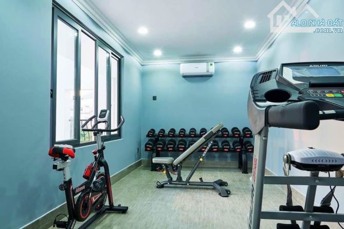 Bán Khách Sạn 6 Tầng Mặt Tiền Đường Trưng Trắc Vị Trí VIP Ngay Bãi Trước