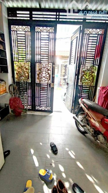 Bán nhà HXH đường Nguyễn Sơn, Tân Phú, 60m2, 4 tầng, 3,6/7,2m x 14 chỉ 7 tỷ 6