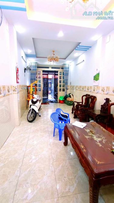 Bán nhà HXH đường Nguyễn Sơn, Tân Phú, 60m2, 4 tầng, 3,6/7,2m x 14 chỉ 7 tỷ 6 - 6