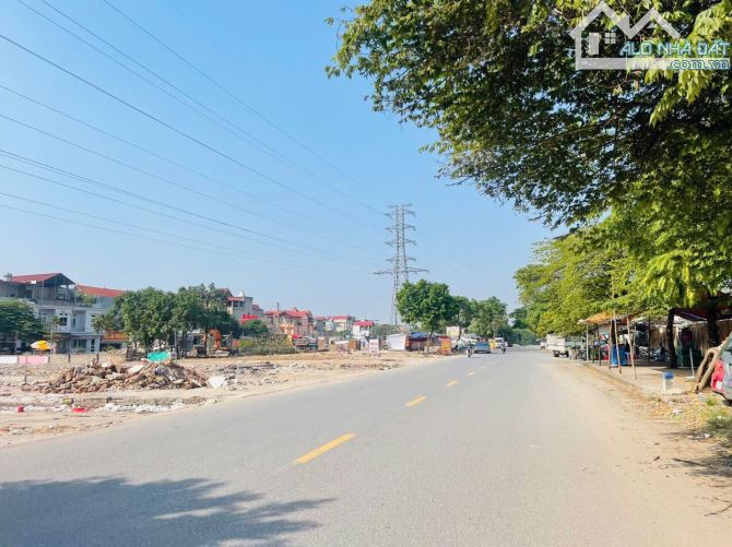Bán đất đấu giá X2 Sáp Mai Võng La Đông Anh kinh doanh