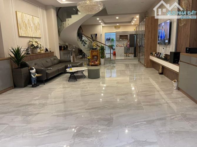 Hẻm 2 xe hơi tránh nhau"(5.2 x 17,3m) 4 tầng mới 273/ Tô Hiến Thành, Phường 13, Quận 10 - 1