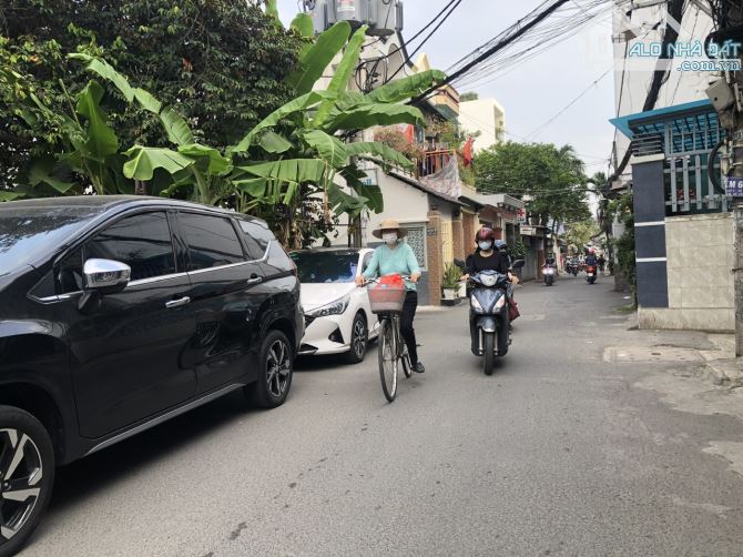 Bán nhà 4.2x14M HẺM XE HƠI 3 TẦNG Đường Thống Nhất Gò Vấp - 1