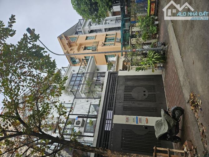 Bán Biệt Thự HX Làng Việt Kiều Châu Âu ,Mỗ Lao,HĐ ,Ô tô tránh Vỉa hè ,Cạnh hồ,80m 5 tầng - 13