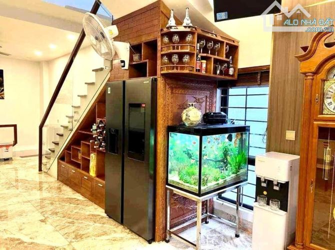 Bán nhà ngõ 38 Tư Đình- 56m2 x 4.5m - Gara ôtô- Ngõ thông- Nhỉnh 10 tỷ. - 3