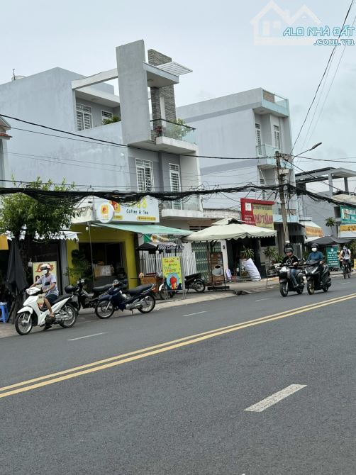 Bán Nhà Cấp 4 - Đường Hàm Nghi Gần Ủy Ban Bình Khánh, Long Xuyên, An Giang - 1
