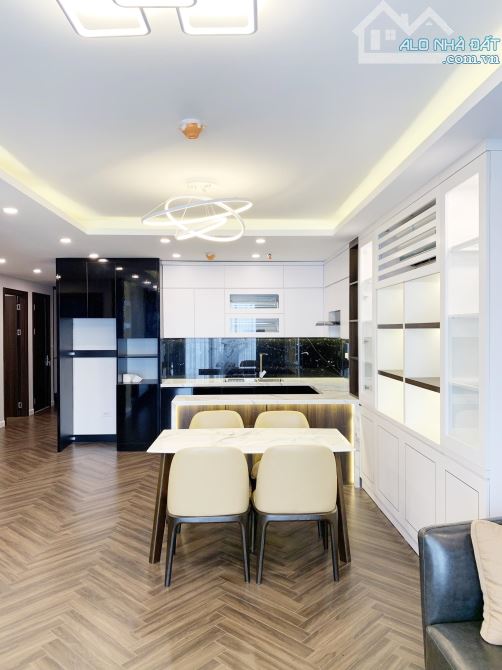 Cho thuê căn chung cư 108m, 3 ngủ Paragon, full đồ chỉ 16 triệu - 2