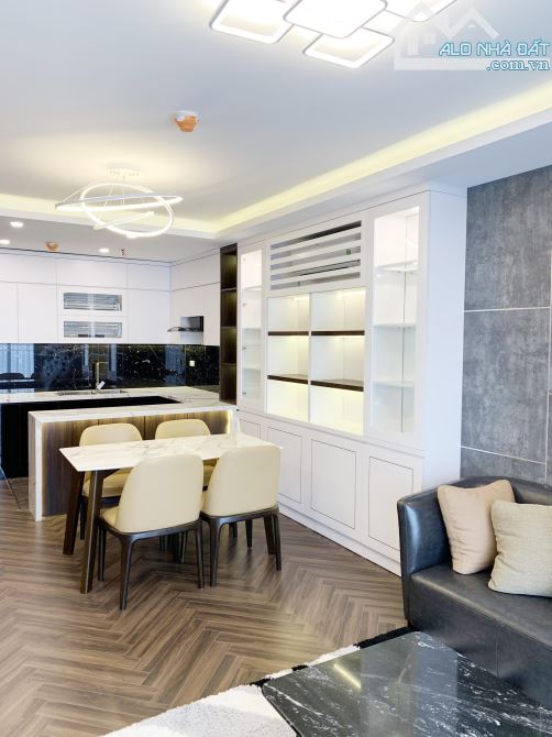 Cho thuê căn chung cư 108m, 3 ngủ Paragon, full đồ chỉ 16 triệu - 3
