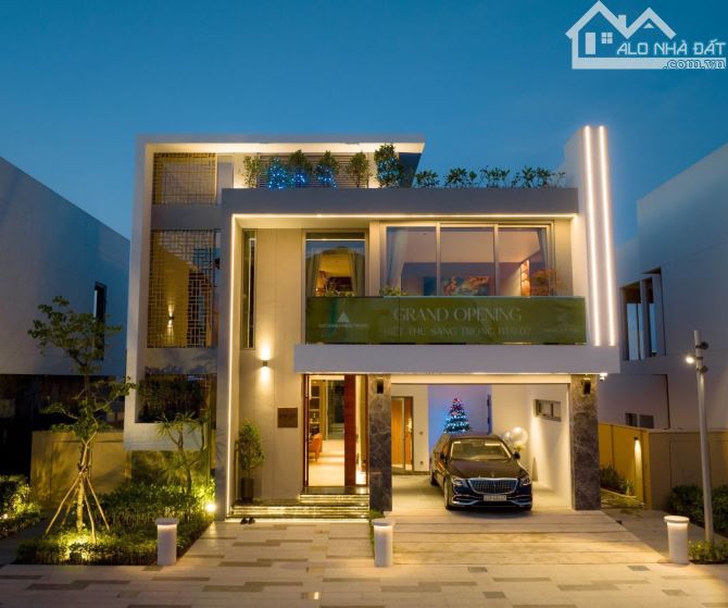 Bán biệt thự Regal Victoria mặt tiền đường biển Đà Nẵng Hội An - sổ hồng công chứng ngay - 1