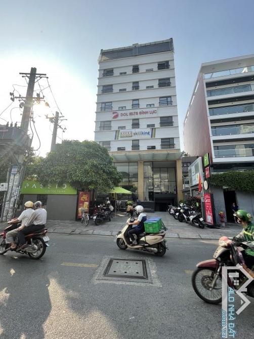 BÁN TÒA NHÀ VĂN PHÒNG MẶT TIỀN NGUYỄN VĂN ĐẬU DT:14x39, HẦM,8 LẦU, GIÁ 230 TỶ THƯƠNG LƯỢNG