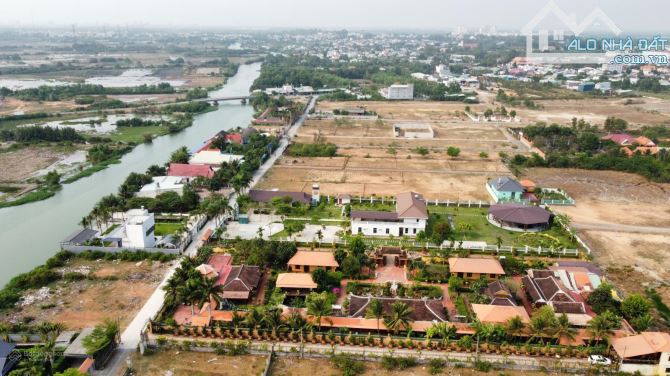 Bán nhanh đất 2 mặt tiền đường Hùng Vương, Phú Đông, Nhơn Trạch,Đồng Nai - Sổ đỏ chính chủ - 2