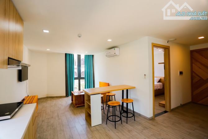 Bán Biệt Thự Boutique 5 tầng có hồ bơi mặt tiền đường Lê Mạnh Trinh sát biển - 4
