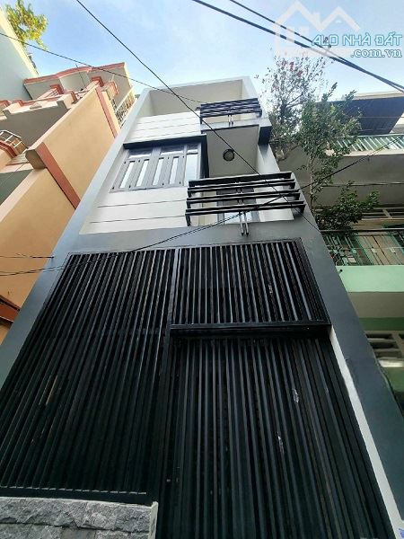 Nhà 32m2, HXH Nguyễn Thiện Thuật Quận 3, 3 tầng, trống, mà chỉ nhỉnh 4 tỷ.