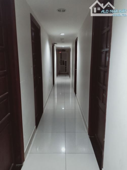 Bán khách sạn Đs5, Quận 2 ngay Nguyễn Thị Định, 7 tầng, 437m2 giá 45 Tỷ