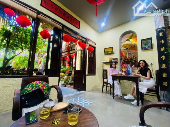 HIẾM! Nhà 4 tầng Full nội thất và quán Cafe siêu đẹp sát bãi tắm Phạm Văn Đồng - GIÁ SỐC !