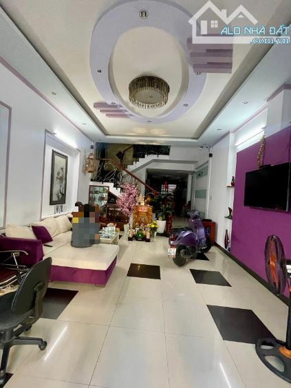 NGỘP BANK BÁN GẤP MT HẢI CHÂU - 85m2 - NHÀ 3 TẦNG KIÊN CỐ - TIỆN ÍCH XUNG QUANH ĐẦY ĐỦ