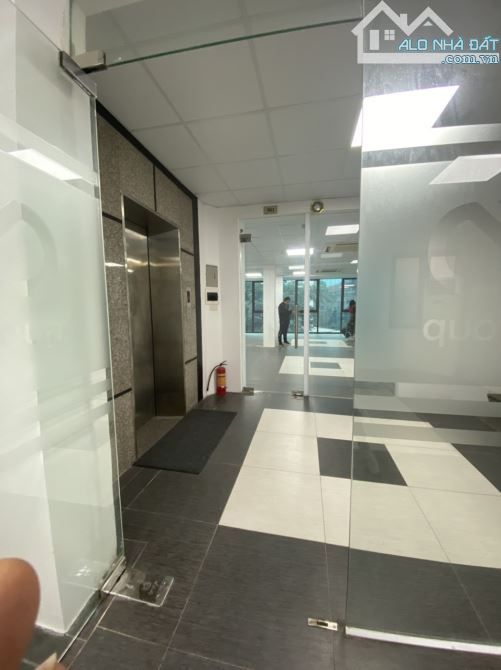 Cho thuê văn phòng Giải Phóng Hoàng Mai DT đa dạng 50m2 gía từ 7tr trở lên - 5