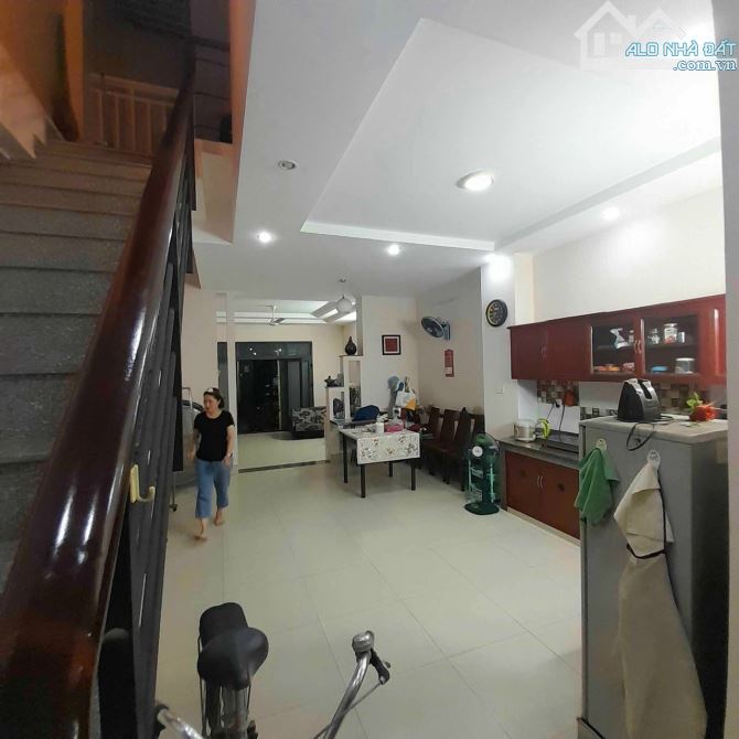 31 tỷ - Gấp bán nhà mặt tiền võ văn ngân (214m2) p. Linh chiểu , tp . Thủ Đức - 2