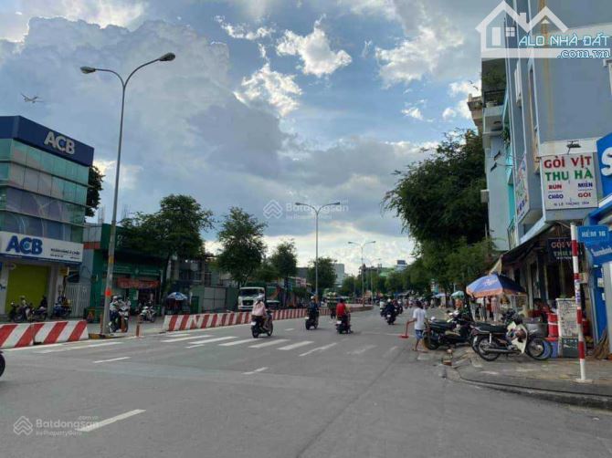 Bán nhà MT Lê Trọng Tấn, Tân Phú - Diện tích:35m x 50m - HDT 330 triệu/th- chỉ hơn 200 tỷ. - 2