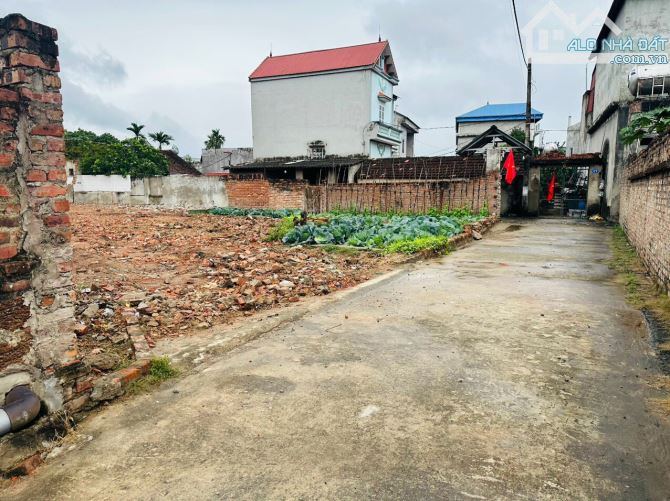 Chủ nhà cần bán lô đất siêu hiếm, siêu rẻ tại Thanh Trí,Minh Phú,Sóc Sơn