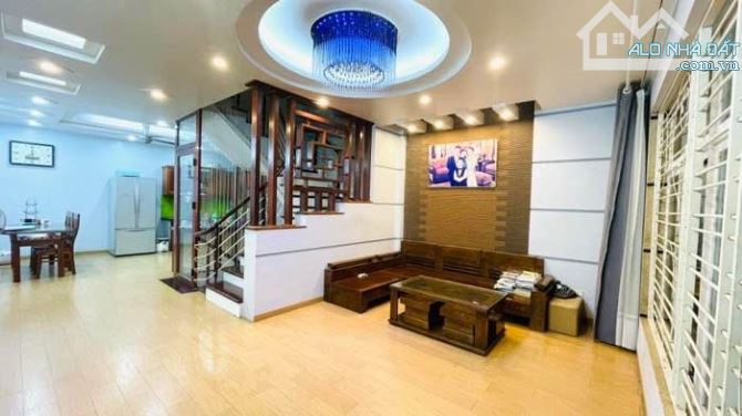 Bán nhà 5 tầng Ngõ 54 Tôn Thất Tùng Dt 47m2 Mt 4m Giá 5,7 tỷ - 2