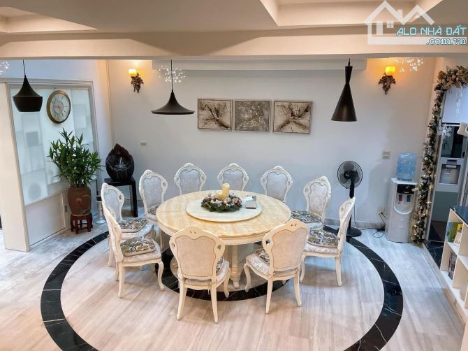 Bán biệt thự sân vườn Cửa Bắc - Ba Đình 170m2x5 Tầng thang máy cao cấp - mặt tiền khủng 8m - 4