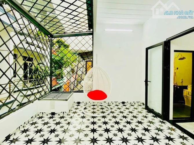 bán nhà gò vấp -NGAY EMART 2- 2 MẶT HẺM XE HƠI- TẶNG FUII NỘI THẤT-GIÁ 5 TỶ 950 TRIỆU - 5