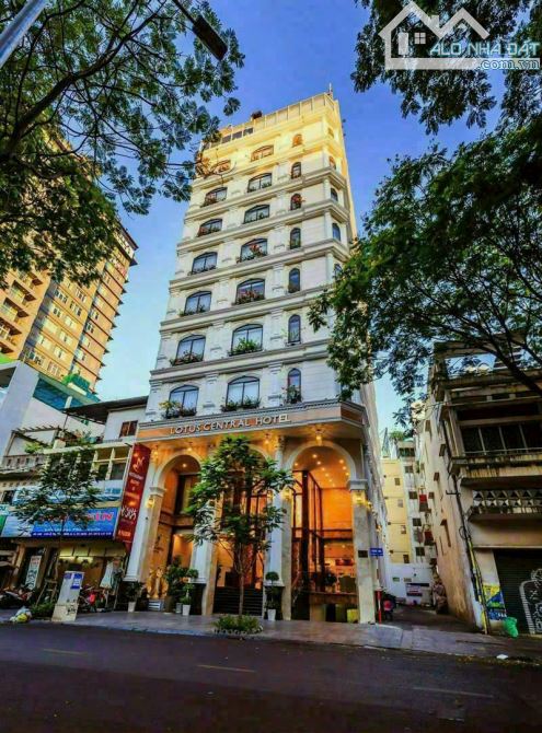 Building MT Bùi Thị Xuân, Bến Thành, Q.1 - DT: 8.1mx18.4m, CN: 139m2 - Hầm 12 Lầu. 116 Tỷ