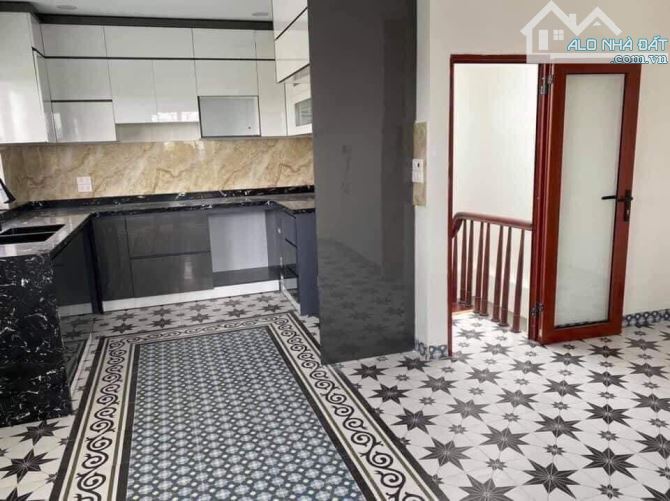 Bán nhà đã hoàn công 👉Nguyễn Khang - Cầu Giấy 👉60m2x7T mặt tiền 6.5m - 2