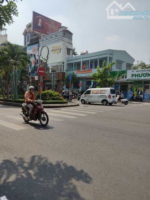 Khan Hiếm! Bán Gấp Building Cửu Long DT: 10x25m2, Kết Cấu: Hầm + 7 Tầng, HĐT: 180Tr/tháng - 3