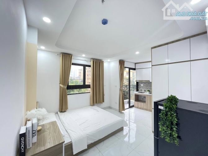 Bán CCMN phố Trần Đại Nghĩa cạnh trường Kinh tế, 100m2, 8Tx28PKK, ô tô GIÁ 30 tỷ