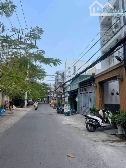 Bán nhà 4 tầng nhựa xe hơi Lâm Văn Bền quận 7 giá chỉ 11 tỷ 5
