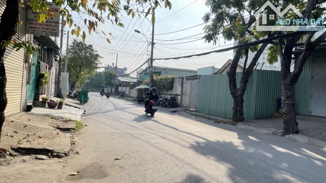 56 tỷ - BÁN NHÀ LÔ GÓC 1046 HAI MẶT TIỀN ĐƯỜNG 24,linh đông , tp. Thủ Đức - 1