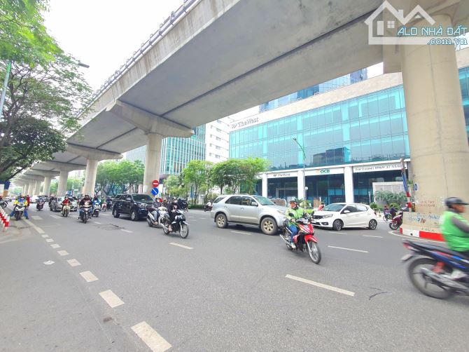 Bán nhà mặt đường Cầu Giấy, Xuân Thủy, Mặt phố lớn 270m2 chỉ 300 triệu/1 m2 ( 78 Tỷ) - 1
