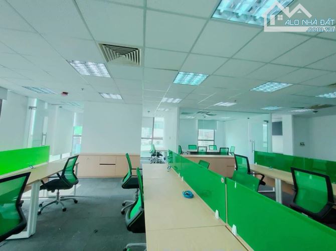 Cho  Thuê Văn Phòng Full nội thất đường Nam Kỳ Khởi Nghĩa DT 120m2 giá 68 Triệu /tháng - 1