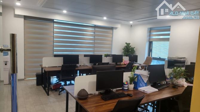 Bán nhà mặt phố Nguyễn Tuân, DT 72m2 x 6 tầng, giá 55 tỷ có TL - 3